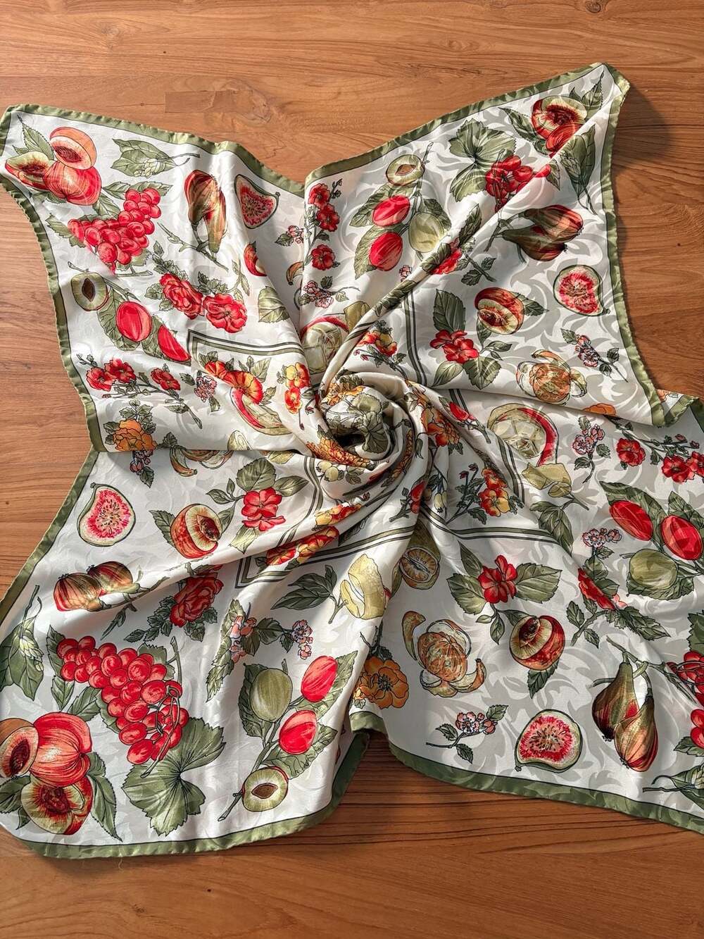 Vintage Fruit and Floral Print Decorative Square Scarf/Tablecloth